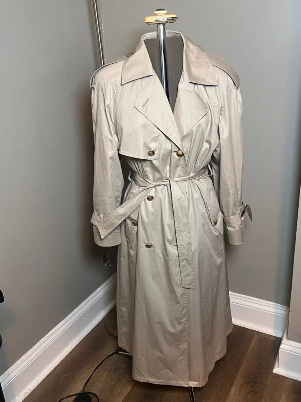 Vintage London Fog Khaki Trench Coat Double Breasted 10 Petite USA Londontown